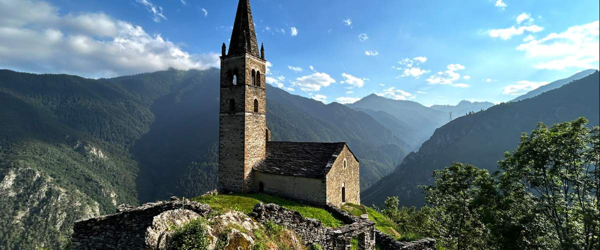 Piedmont Peaks and Valleys: Hiking the Valle Maira