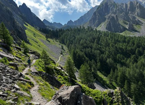 Piedmont High Peaks. Challenging Vallee di Maira Hike