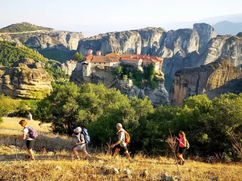 01 Customwalks Meteora Greece walking tour