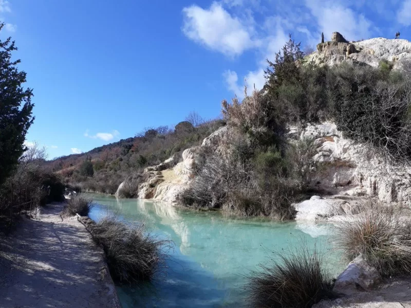 10 Bagno Vignoni thermal pools in winter Customwalks Tuscan tours